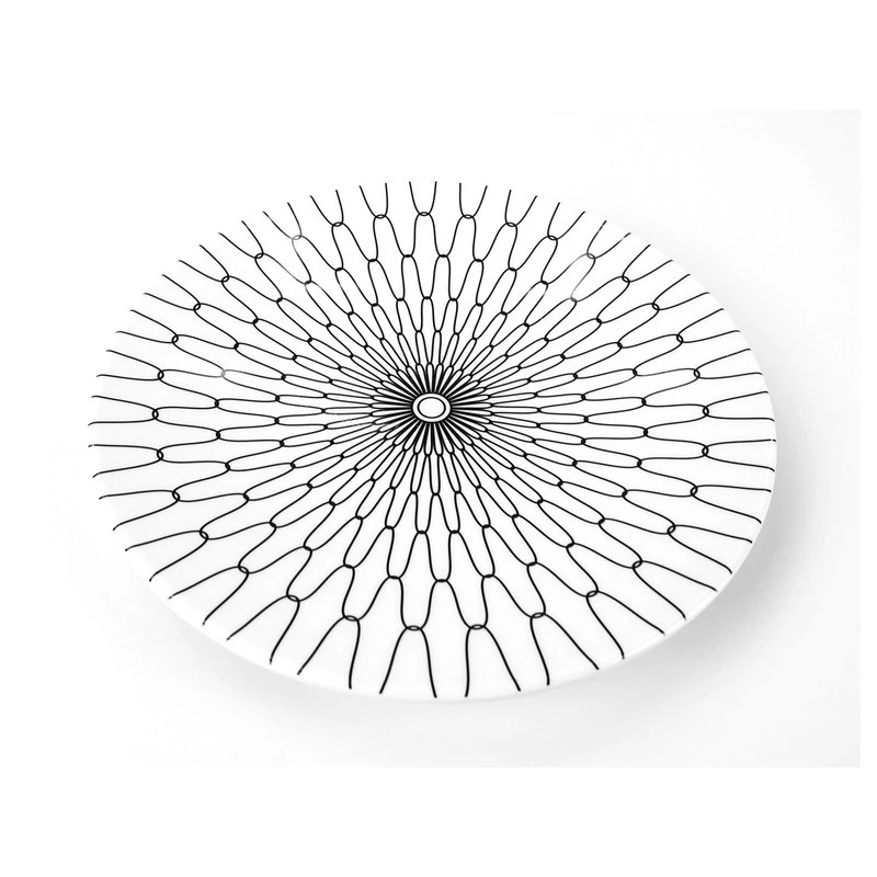 CAMP4 Set Vaisselle Black-White 16 Pièces 5 CAMP4 Set Vaisselle Black-White 16 Pièces – Image 3